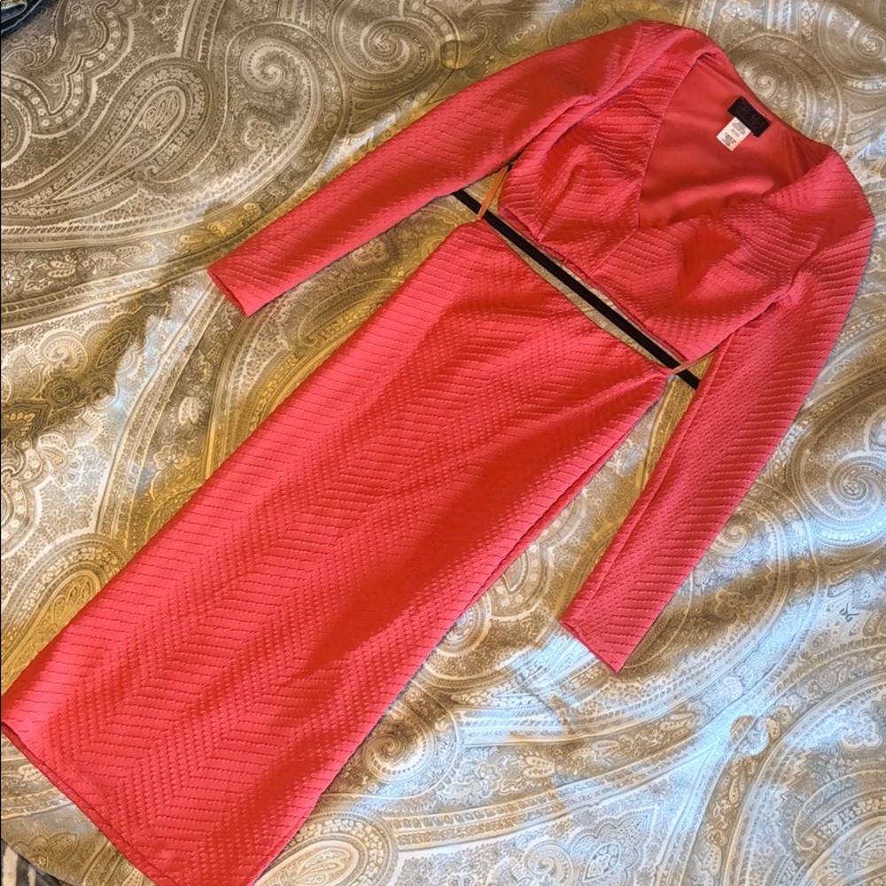 Hot Miami Styles coral dress skirt set